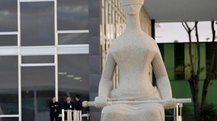 Estátua do STF