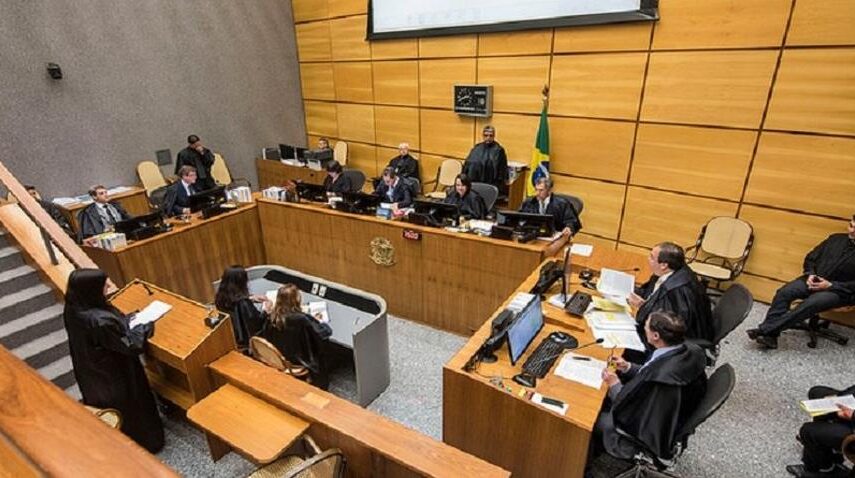 Primeira turma do STJ