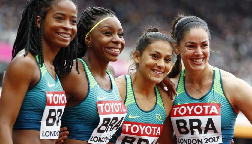 Equipe 4x100 de atletismo feminino