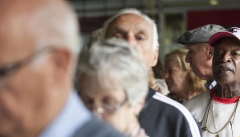 Pagamento de Aposentados