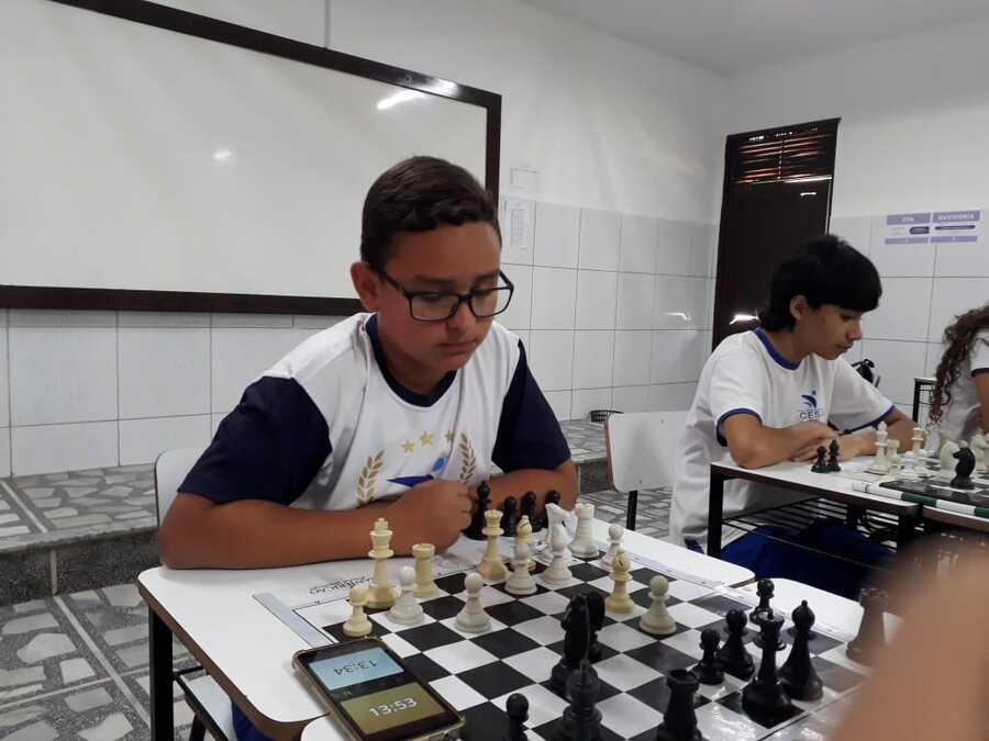 Educação abre vagas para instrutores de xadrez — Prefeitura